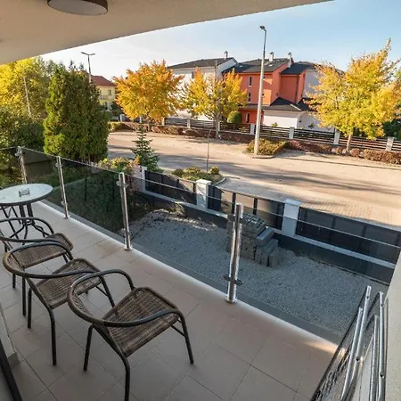 Pensjonat Golden By Bltn