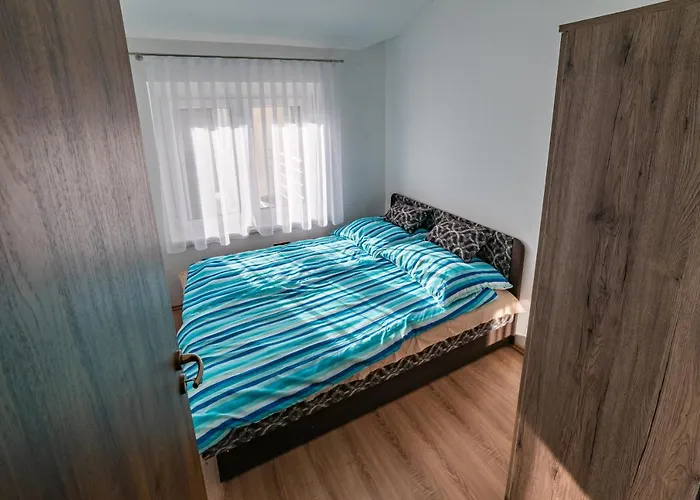 Gæstehus Golden By Bltn 4*